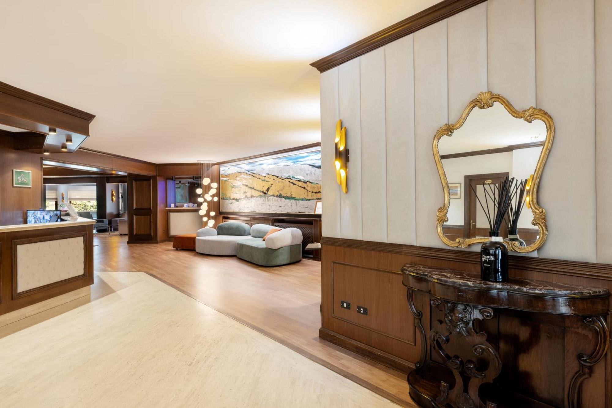 Hotel Corona & Spa Pescasseroli Kültér fotó